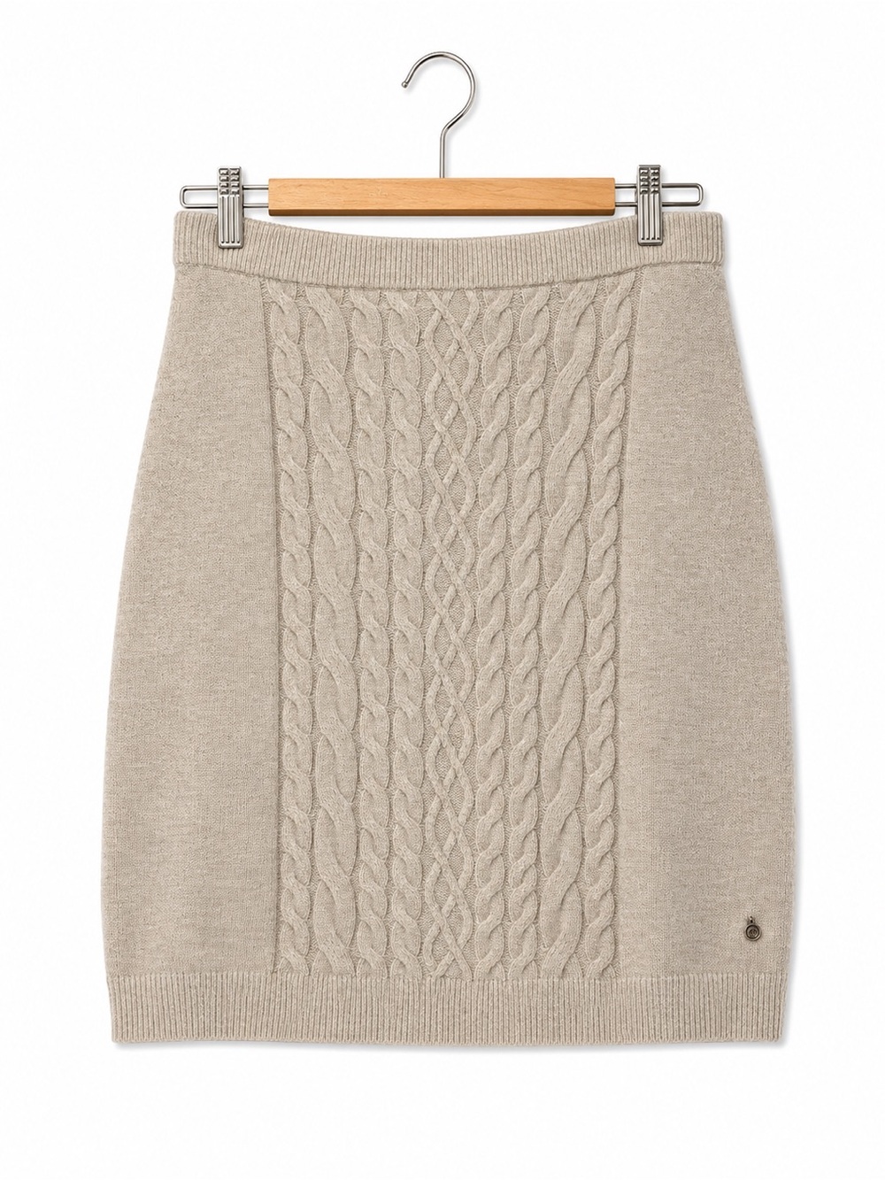 NWT CREAM Cable-Knit Pencil Skirt